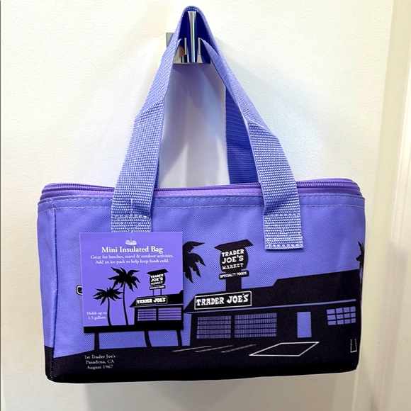 NWT Trader Joe’s Purple mini Insulated tote Bag - Picture 1 of 5